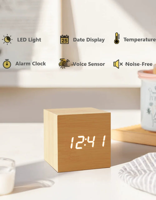 Load image into Gallery viewer, Wooden Minimalist Table Clock
